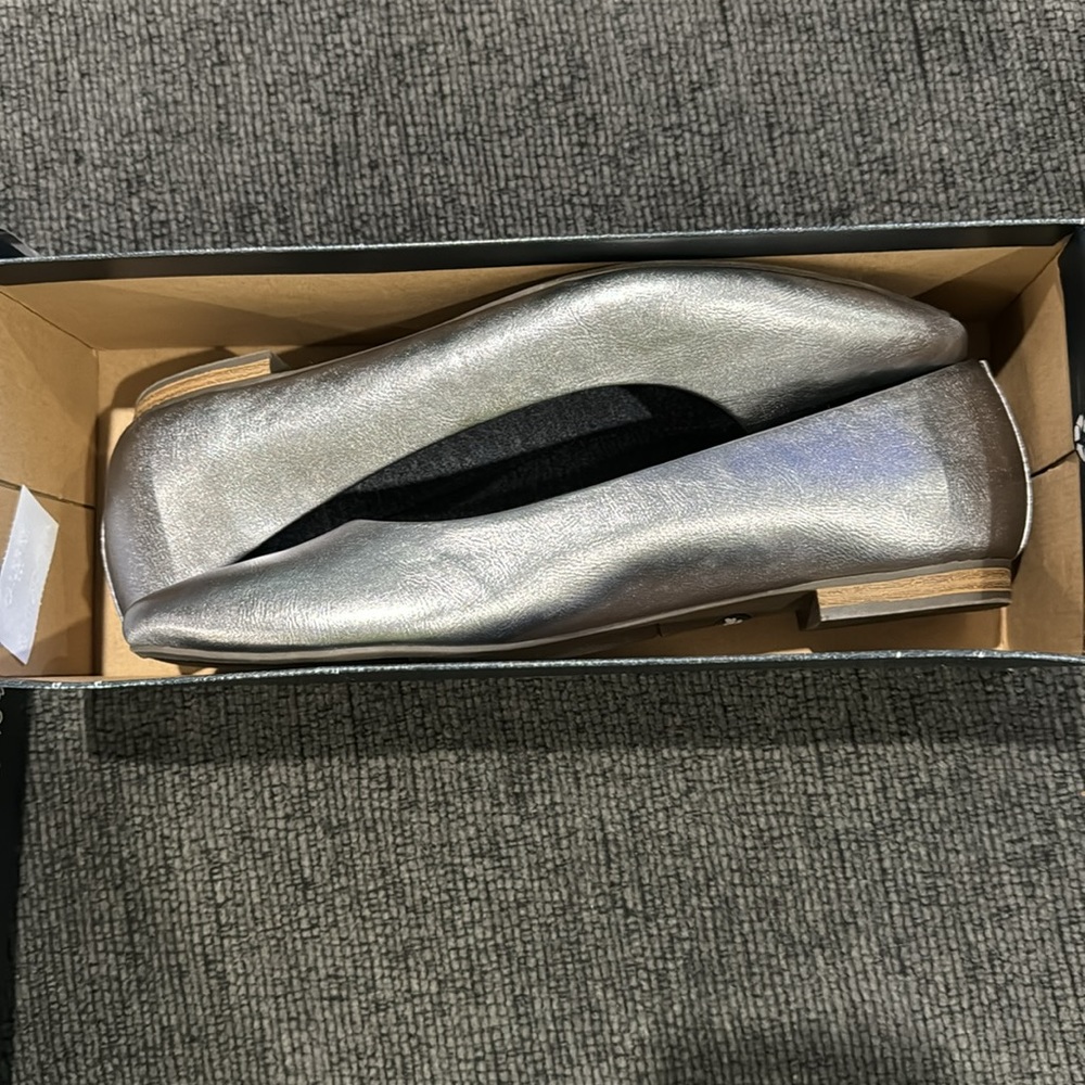 Dr. scholls flat Aston 8.5 WIDE